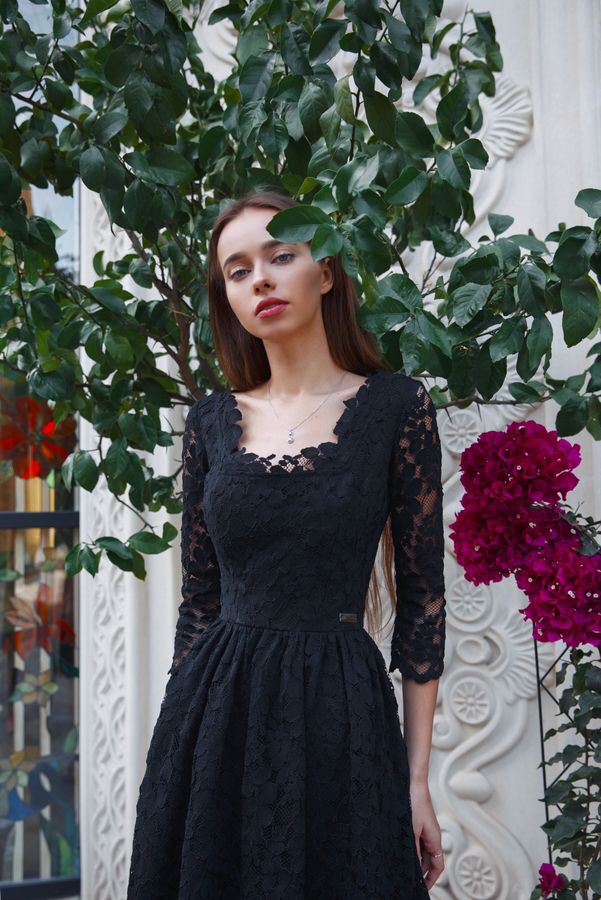 Black guipure midi dress with square-cut neck, Black, XS, Below the knee
